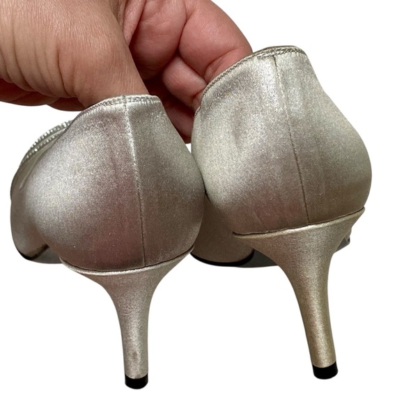 Stuart Weitzman Glohotwire Heels Chrome Raso Satin Rhinestone Peep Toe Size 6 - Picture 7 of 16